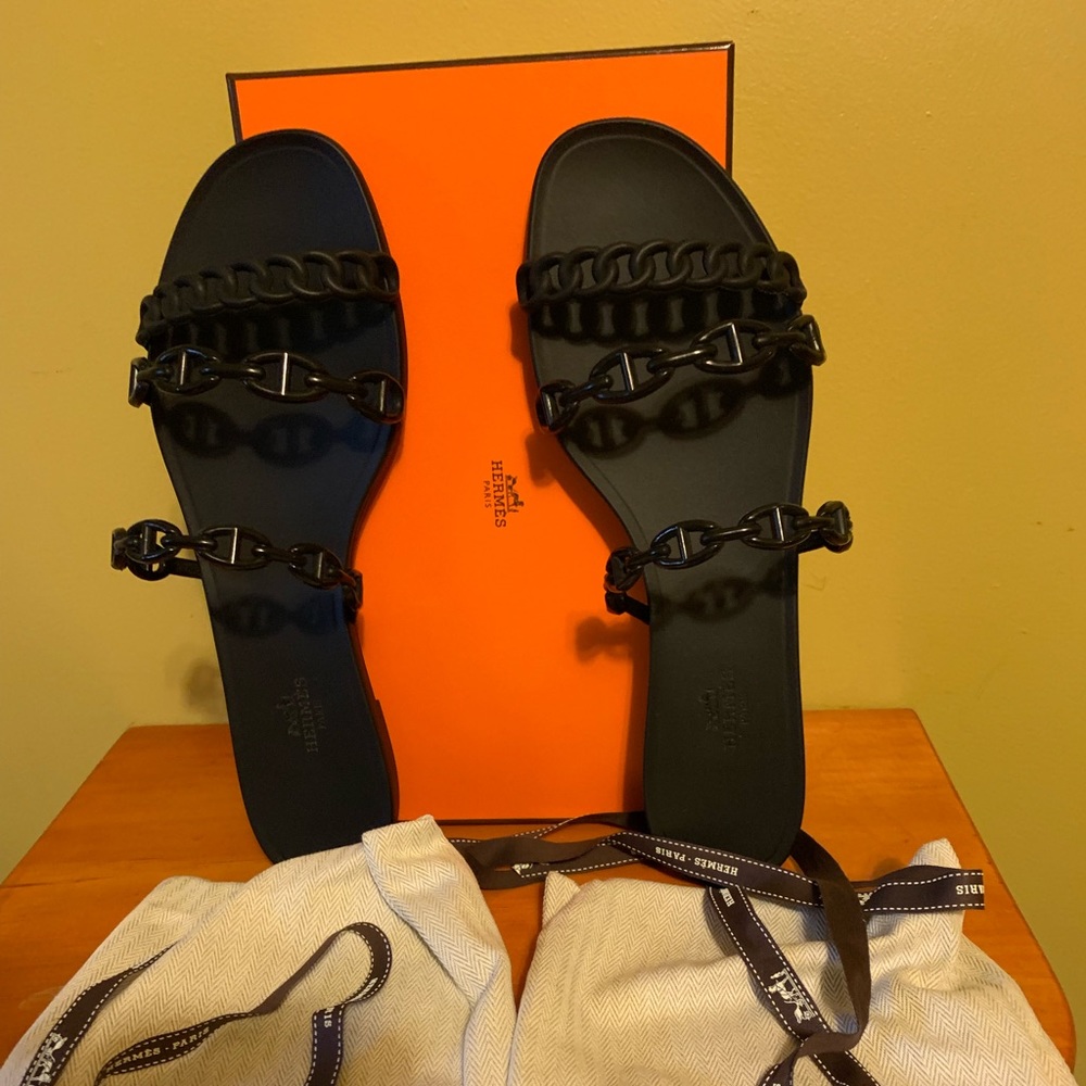 HERMES chain rubber sandals
